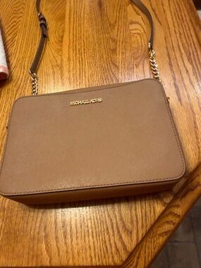 Michael Kors brownCrossbody with Gold Chain Strap